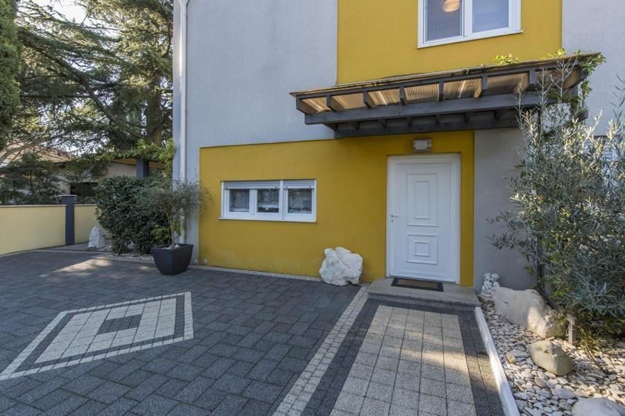 Park Villa Новиград Екстериор снимка